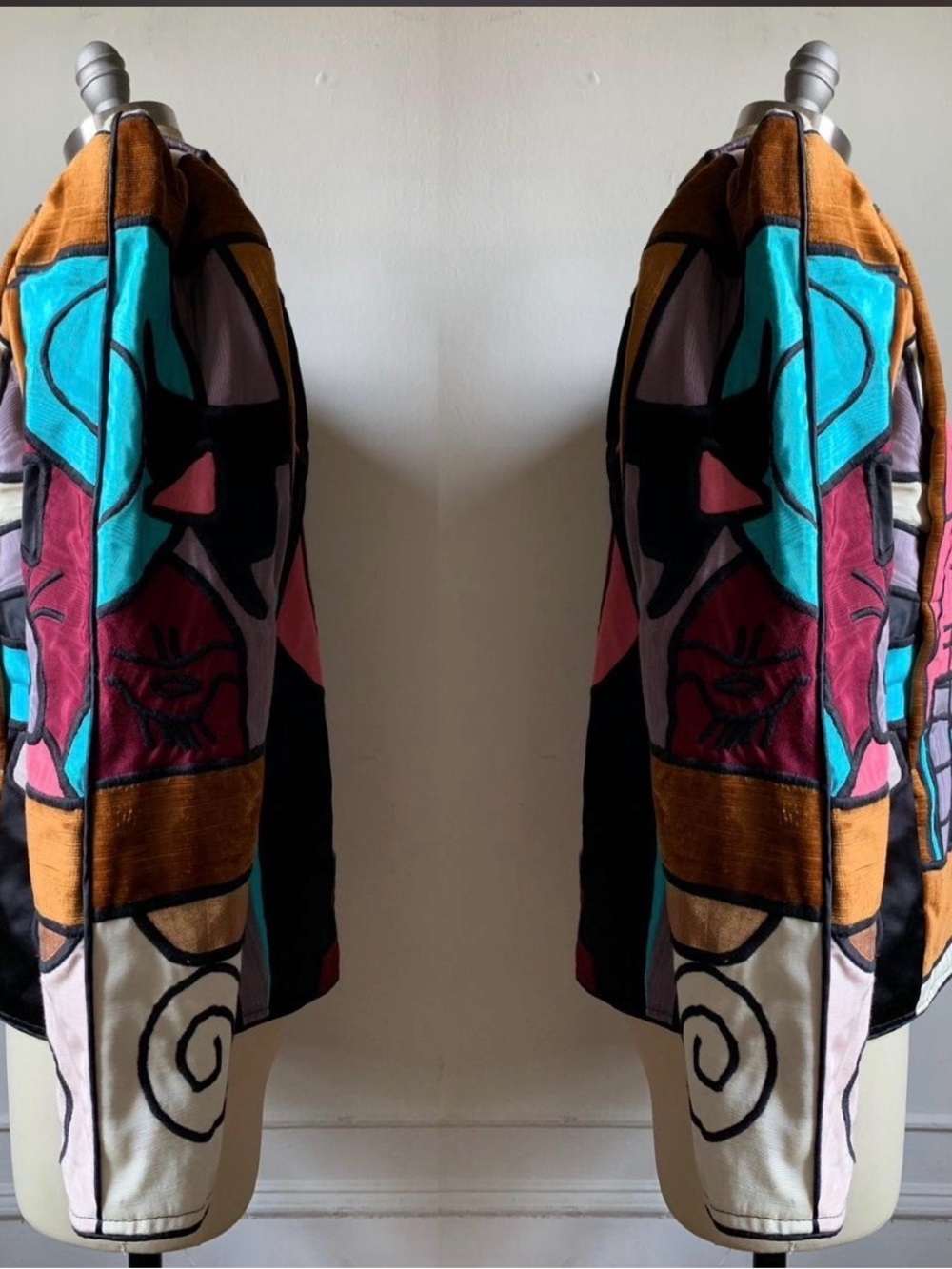 Judith Robert’s Abstract Face Patchwork Wearable Art Blazer Jacket size M/L - Picture 5 of 7
